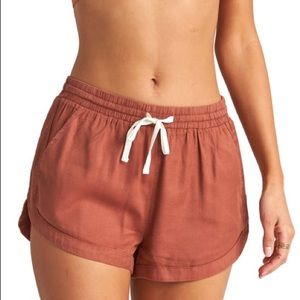 NWOT BILLABONG Road Trippin Shorts